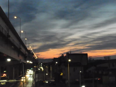 f/4.6 1/64s ISO-3200