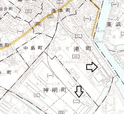 JR武豊線から分岐。